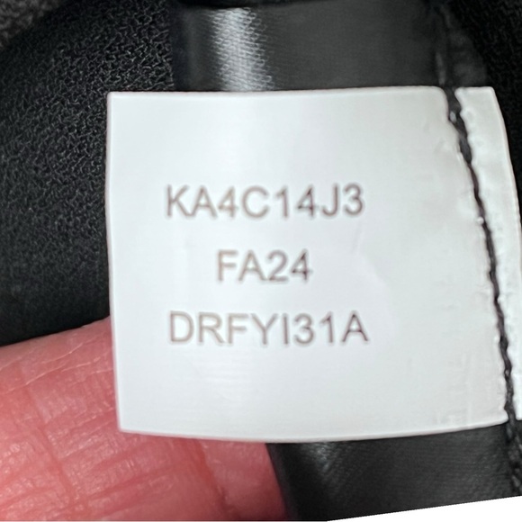 Donna Karan Keyhole Sheath Dress Womens 6 Black New With Tags - Picture 13 of 14